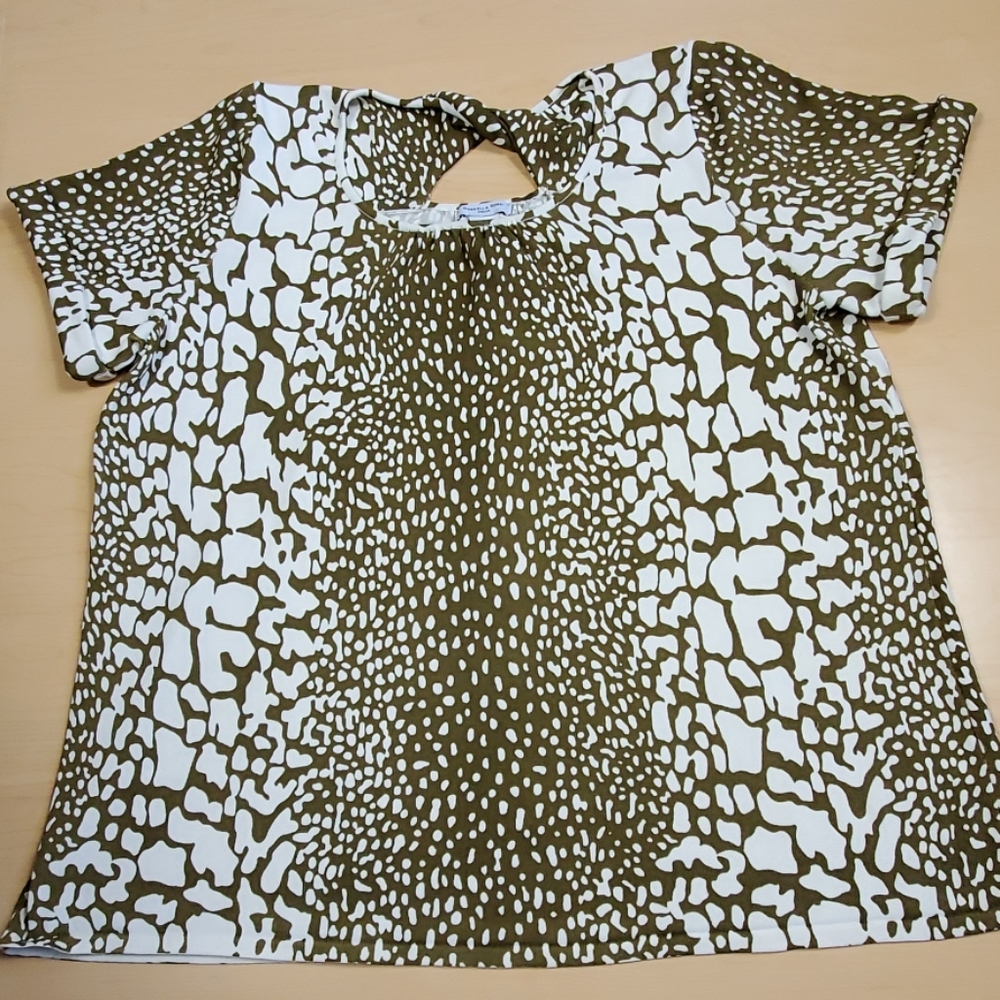 Gabriella Rossi top